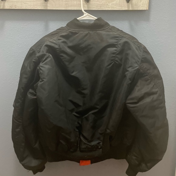 Bomber Jacket - Picture 4 of 4